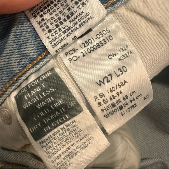 Levi’s 501 Ripped High Waist Straight Leg Jeans - Picture 7 of 7